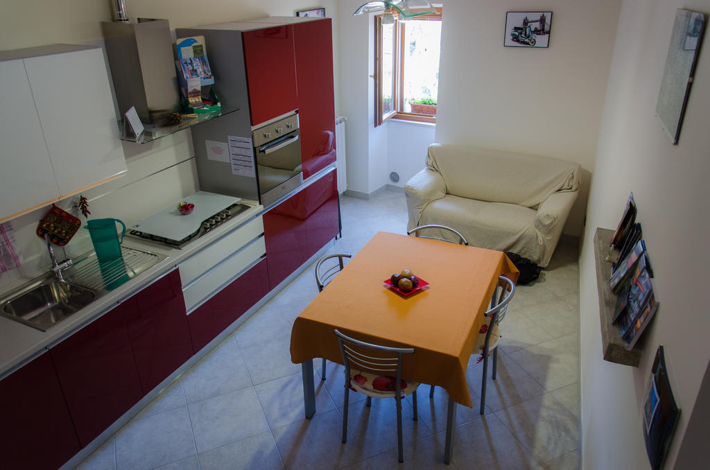 B&B La Perla Nelle Dolomiti คาสเตลเมซซาโน ภายนอก รูปภาพ