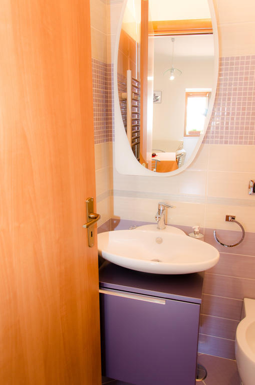B&B La Perla Nelle Dolomiti คาสเตลเมซซาโน ห้อง รูปภาพ